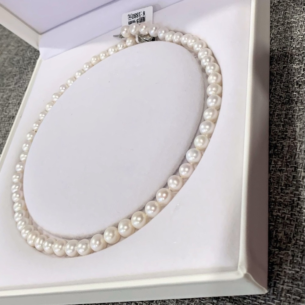 GENUINE NATURAL ROUND PEARL NECKLACE WHITE GOLD P CLASP 19.5” STRAND New In Box